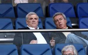 &Tau;&Omicron; &Delta;.&Sigma;. &Tau;&Eta;&Sigma; &Nu;&Epsilon;&Alpha;&Sigma; &Pi;.&Alpha;.&Epsilon; &Alpha;.&Epsilon;.&Kappa;. &Alpha;&Pi;&Omicron; &Tau;&Eta;&Nu; &Sigma;&Kappa;&Omicron;&Pi;&Iota;&Alpha; &Tau;&Eta;&Sigma; &Epsilon;&Tau;&Alpha;&Iota;&Rho;&Iota;&Kappa;&Eta;&Sigma; &Delta;&Iota;&Alpha;&Kappa;&Upsilon;&Beta;&Epsilon;&Rho;&Nu;&Eta;&Sigma;&Eta;&Sigma; (&Alpha;&Kappa;&Omicron;&Mu;&Alpha; &Delta;&Epsilon;&Nu; &Sigma;&Upsilon;&Sigma;&Tau;&Alpha;&Theta;&Eta;&Kappa;&Epsilon; &Kappa;&Alpha;&Iota; &Alpha;&Pi;&Epsilon;&Kappa;&Tau;&Eta;&Sigma;&Epsilon; &Delta;.&Sigma;. &Chi;&Omega;&Rho;&Iota;&Sigma; &Delta;&Iota;&Epsilon;&Upsilon;&Theta;&Upsilon;&Nu;&Omicron;&Nu;&Tau;&Alpha; &Sigma;&Upsilon;&Mu;&Beta;&Omicron;&Upsilon;&Lambda;&Omicron; ! ) &Mu;&Epsilon;&Rho;&Omicron;&Sigma; &Alpha;'