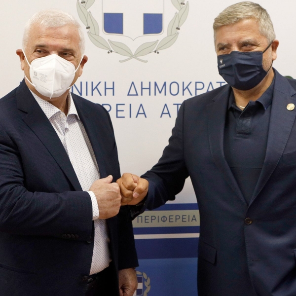 &Omicron; &laquo;&Epsilon;&Kappa;&Beta;&Iota;&Alpha;&Sigma;&Mu;&Omicron;&Sigma;&raquo; &Mu;&Epsilon;&Lambda;&Iota;&Sigma;&Alpha;&Nu;&Iota;&Delta;&Eta; &Sigma;&Tau;&Omicron;&Nu; &Pi;&Alpha;&Tau;&Omicron;&Upsilon;&Lambda;&Eta; (&Kappa;&Alpha;&Iota; &Omicron;&Iota; &Alpha;&Pi;&Alpha;&Nu;&Tau;&Eta;&Sigma;&Epsilon;&Iota;&Sigma; &Pi;&Omicron;&Upsilon; &Psi;&Alpha;&Chi;&Nu;&Epsilon;&Iota; &Omicron; &Kappa;&Alpha;&Rho;&Pi;&Epsilon;&Tau;&Omicron;&Pi;&Omicron;&Upsilon;&Lambda;&Omicron;&Sigma;)