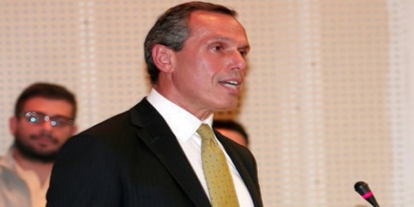 &Sigma;&Chi;&Omicron;&Lambda;&Iota;&Alpha;&Zeta;&Omicron;&Upsilon;&Mu;&Epsilon; &Mu;&Epsilon; &Tau;&Omicron;&Nu; &Delta;&Iota;&Kappa;&Omicron; &Mu;&Alpha;&Sigma; &Tau;&Rho;&Omicron;&Pi;&Omicron; &Tau;&Eta; &Sigma;&Upsilon;&Nu;&Epsilon;&Nu;&Tau;&Epsilon;&Upsilon;&Xi;&Eta; &Alpha;&Nu;&Delta;&Rho;&Iota;&Omicron;&Pi;&Omicron;&Upsilon;&Lambda;&Omicron;&Upsilon; &Sigma;&Tau;&Omicron;&Nu; SPORT-FM - &Beta;' &Mu;&Epsilon;&Rho;&Omicron;&Sigma; (&Omicron;&Lambda;&Alpha; &Omicron;&Sigma;&Alpha; &Pi;&Rho;&Epsilon;&Pi;&Epsilon;&Iota; &Nu;&Alpha; &Xi;&Epsilon;&Rho;&Epsilon;&Tau;&Epsilon;)