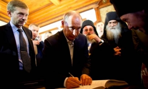 &Tau;&Iota; &Theta;&Epsilon;&Lambda;&Epsilon;&Iota; &Eta; &Alpha;&Lambda;&Epsilon;&Pi;&Omicron;&Upsilon; &Sigma;&Tau;&Omicron; &Pi;&Alpha;&Zeta;&Alpha;&Rho;&Iota;; (&Theta;&Alpha; &Kappa;&Alpha;&Tau;&Alpha;&Phi;&Epsilon;&Rho;&Epsilon;&Iota; &Epsilon;&Pi;&Iota;&Tau;&Epsilon;&Lambda;&Omicron;&Upsilon;&Sigma; &Eta; &Rho;&Omega;&Sigma;&Iota;&Alpha; &Nu;&Alpha; &Kappa;&Alpha;&Nu;&Epsilon;&Iota; &Tau;&Eta;&Nu; &Epsilon;&Lambda;&Lambda;&Alpha;&Delta;&Alpha; &Pi;&Rho;&Omicron;&Tau;&Epsilon;&Kappa;&Tau;&Omicron;&Rho;&Alpha;&Tau;&Omicron; &Tau;&Eta;&Sigma;;)