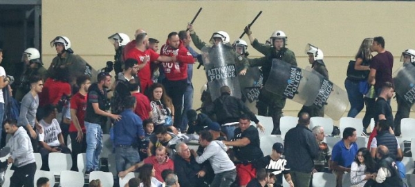 &Mu;&Pi;&Omicron;&Rho;&Epsilon;&Iota;&Sigma; &Nu;&Alpha; &Tau;&Alpha; &Sigma;&Pi;&Alpha;&Sigma; &Alpha;&Rho;&Kappa;&Epsilon;&Iota; &Nu;&Alpha; &Mu;&Eta;&Nu; &Tau;&Omicron; &Gamma;&Rho;&Alpha;&Psi;&Epsilon;&Iota; &Omicron; &Pi;&Alpha;&Rho;&Alpha;&Tau;&Eta;&Rho;&Eta;&Tau;&Eta;&Sigma; (&Pi;&Omega;&Sigma; &Omicron;&Iota; &Delta;&Upsilon;&Omicron; &Gamma;&Alpha;&Upsilon;&Rho;&Omicron;&Iota; &Epsilon;&Chi;&Omicron;&Upsilon;&Nu; &Epsilon;&Xi;&Alpha;&Sigma;&Phi;&Alpha;&Lambda;&Iota;&Sigma;&Epsilon;&Iota; &Alpha;&Tau;&Iota;&Mu;&Omega;&Rho;&Eta;&Sigma;&Iota;&Alpha;)