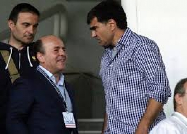 &Epsilon;&Iota;&Nu;&Alpha;&Iota; &Omicron; &Alpha;&Lambda;&Alpha;&Phi;&Omicron;&Upsilon;&Zeta;&Omicron;&Sigma; &laquo;&Tau;&Omicron;&Upsilon; &Beta;&Omicron;&Tau;&Alpha;&Nu;&Iota;&Kappa;&Omicron;&Upsilon; &Omicron; &Mu;&Alpha;&Gamma;&Kappa;&Alpha;&Sigma;&raquo;; (&Epsilon;&Iota;&Nu;&Alpha;&Iota; &Alpha;&Kappa;&Omicron;&Mu;&Alpha; &Omicron;&Iota; &Beta;&Alpha;&Rho;&Delta;&Iota;&Omicron;&Nu;&Omicron;&Gamma;&Iota;&Alpha;&Nu;&Nu;&Eta;&Delta;&Epsilon;&Sigma; &Iota;&Delta;&Iota;&Omicron;&Kappa;&Tau;&Eta;&Tau;&Epsilon;&Sigma; &Tau;&Omicron;&Upsilon; &Pi;.&Alpha;.&Omicron;.;)