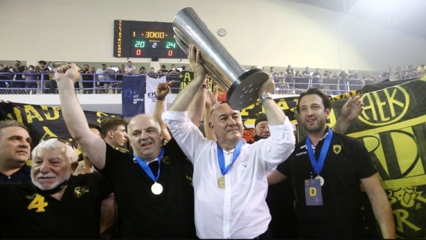 &Tau;&Omicron; &Chi;&Alpha;&Nu;&Tau;&Mu;&Pi;&Omicron;&Lambda; &Epsilon;&Pi;&Epsilon;&Sigma;&Tau;&Rho;&Epsilon;&Psi;&Epsilon; &Sigma;&Tau;&Eta;&Nu; &Kappa;&Omicron;&Rho;&Upsilon;&Phi;&Eta; (&Pi;&Omicron;&Sigma;&Omicron; &Mu;&Pi;&Omicron;&Rho;&Epsilon;&Iota; &Nu;&Alpha; &Pi;&Alpha;&Rho;&Alpha;&Mu;&Epsilon;&Iota;&Nu;&Epsilon;&Iota;;)