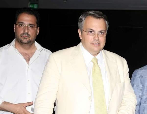 &Eta; &Pi;&Alpha;&Rho;&Alpha;&Beta;&Iota;&Alpha;&Sigma;&Eta; &Tau;&Omega;&Nu; &Kappa;&Alpha;&Nu;&Omicron;&Nu;&Omega;&Nu; (&Pi;&Rho;&Omicron;&Sigma;&Epsilon;&Chi;&Epsilon; &Tau;&Omicron;&Upsilon;&Sigma; &Sigma;&Upsilon;&Nu;&Epsilon;&Tau;&Alpha;&Iota;&Rho;&Omicron;&Upsilon;&Sigma; &Kappa;&Alpha;&Iota; &Tau;&Omicron;&Upsilon;&Sigma; &Kappa;&Omicron;&Upsilon;&Mu;&Pi;&Alpha;&Rho;&Omicron;&Upsilon;&Sigma; &Sigma;&Omicron;&Upsilon;)