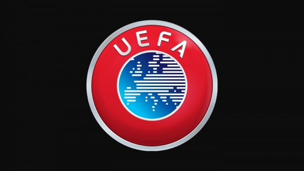 &Sigma;&Tau;&Omicron;&Upsilon;&Sigma; &Omicron;&Mu;&Iota;&Lambda;&Omicron;&Upsilon;&Sigma; &Tau;&Eta;&Sigma; UEFA (&Kappa;&Alpha;&Iota; &Omicron;&Iota; 4 &Sigma;&Epsilon; &Omicron;&Mu;&Iota;&Lambda;&Omicron;&Upsilon;&Sigma;)
