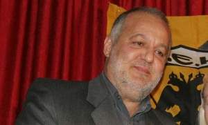 "&Pi;&Iota;&Omicron; &Alpha;&Pi;&Lambda;&Alpha;"