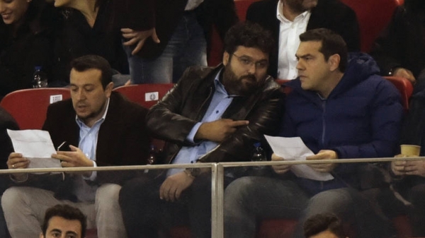 &Omicron;&Tau;&Alpha;&Nu; &Alpha;&Theta;&Lambda;&Eta;&Tau;&Iota;&Kappa;&Eta; &amp; &Pi;&Omicron;&Lambda;&Iota;&Tau;&Iota;&Kappa;&Eta; &Eta;&Gamma;&Epsilon;&Sigma;&Iota;&Alpha; &Alpha;&Upsilon;&Theta;&Alpha;&Iota;&Rho;&Epsilon;&Tau;&Omicron;&Upsilon;&Nu; &Kappa;&Alpha;&Iota; &Sigma;&Chi;&Omicron;&Lambda;&Iota;&Alpha;&Zeta;&Omicron;&Nu;&Tau;&Alpha;&Sigma; &Tau;&Eta;&Nu; &Epsilon;&Pi;&Iota;&Kappa;&Alpha;&Iota;&Rho;&Omicron;&Tau;&Eta;&Tau;&Alpha; &Psi;&Eta;&Phi;&Omicron;&Theta;&Eta;&Rho;&Omicron;&Upsilon;&Nu; (&Sigma;&Tau;&Alpha; &Sigma;&Omicron;&Beta;&Alpha;&Rho;&Alpha; &Pi;&Epsilon;&Rho;&Iota;&Mu;&Epsilon;&Nu;&Epsilon;&Tau;&Epsilon; &Alpha;&Pi;&rsquo; &Alpha;&Upsilon;&Tau;&Omicron;&Upsilon;&Sigma; &Nu;&Alpha; &Beta;&Rho;&Omicron;&Upsilon;&Nu; &Lambda;&Upsilon;&Sigma;&Eta;;)