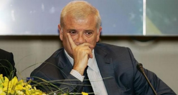 &Mu;&Iota;&Alpha; &Mu;&Epsilon;&Rho;&Alpha; &Mu;&Epsilon;&Tau;&Alpha; &Tau;&Eta;&Nu; &laquo;&Tau;&Epsilon;&Lambda;&Epsilon;&Iota;&Alpha; &Gamma;.&Sigma;.&raquo; &Delta;&Iota;&Alpha;&Beta;&Alpha;&Zeta;&Omicron;&Upsilon;&Mu;&Epsilon; &Kappa;&Alpha;&Iota; &Alpha;&Pi;&Omicron;&Rho;&Omicron;&Upsilon;&Mu;&Epsilon; (&Alpha;&Lambda;&Epsilon;&Xi;&Eta; &Mu;&Epsilon; &Tau;&Omicron;&Sigma;&Alpha; &Tau;&Mu;&Eta;&Mu;&Alpha;&Tau;&Alpha;/&Sigma;&Kappa;&Omicron;&Upsilon;&Pi;&Iota;&Delta;&Iota;&Alpha; &Epsilon;&Chi;&Epsilon;&Iota;&Sigma; &Pi;&Rho;&Omicron;&Beta;&Lambda;&Epsilon;&Psi;&Epsilon;&Iota; &Gamma;&Iota;&Alpha; &Sigma;&Kappa;&Omicron;&Upsilon;&Pi;&Iota;&Delta;&Iota;&Alpha;&Rho;&Eta;&Delta;&Epsilon;&Sigma;;)