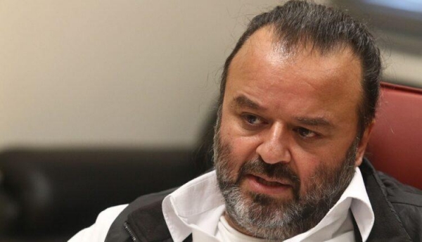 &Tau;&Omicron; &Mu;&Epsilon;&Gamma;&Alpha;&Lambda;&Upsilon;&Tau;&Epsilon;&Rho;&Omicron; &Alpha;&Tau;&Omicron;&Upsilon; &Tau;&Eta;&Sigma; &Alpha;.&Epsilon;.&Kappa;. &Epsilon;&Iota;&Nu;&Alpha;&Iota; &Omicron; &Mu;&Alpha;&Rho;&Iota;&Omicron;&Sigma; (&Epsilon;&Pi;&Iota;&Tau;&Epsilon;&Lambda;&Omicron;&Upsilon;&Sigma; &Kappa;&Alpha;&Pi;&Omicron;&Iota;&Omicron;&Sigma; &Pi;&Omicron;&Upsilon; &Sigma;&Epsilon;&Beta;&Epsilon;&Tau;&Alpha;&Iota; &Tau;&Eta;&Nu; &Alpha;.&Epsilon;.&Kappa;.)