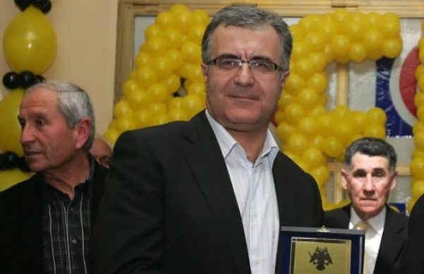 &Epsilon;&Nu;&Alpha;&Sigma; &Alpha;&Nu;&Alpha;&Pi;&Alpha;&Nu;&Tau;&Epsilon;&Chi;&Omicron;&Sigma; &Theta;&Alpha;&Nu;&Alpha;&Tau;&Omicron;&Sigma; (&Epsilon;&Nu;&Alpha; &Mu;&Epsilon;&Gamma;&Alpha;&Lambda;&Omicron; &Pi;&Lambda;&Eta;&Gamma;&Mu;&Alpha; &Gamma;&Iota;&Alpha; &Tau;&Eta;&Nu; &Alpha;&Nu;&Tau;&Iota;&Kappa;&Epsilon;&Iota;&Mu;&Epsilon;&Nu;&Iota;&Kappa;&Eta; &Epsilon;&Nu;&Eta;&Mu;&Epsilon;&Rho;&Omega;&Sigma;&Eta;)