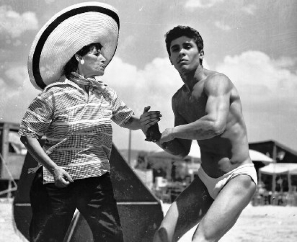 &Eta; &laquo;&Delta;&Iota;&Alpha;&Sigma;&Omega;&Sigma;&Eta;&raquo; &Tau;&Omicron;&Upsilon; &Pi;&Omicron;&Delta;&Omicron;&Sigma;&Phi;&Alpha;&Iota;&Rho;&Iota;&Kappa;&Omicron;&Upsilon; &Pi;.&Alpha;.&Omicron;. (&Omicron;&Pi;&Omega;&Sigma; &laquo;&Eta; &Theta;&Epsilon;&Iota;&Alpha; &Alpha;&Pi;&Omicron; &Tau;&Omicron; &Sigma;&Iota;&Kappa;&Alpha;&Gamma;&Omicron;&raquo;)