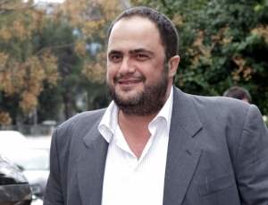 &Gamma;&Iota;&Alpha;&Tau;&Iota; &Omicron; &Mu;&Alpha;&Rho;&Iota;&Nu;&Alpha;&Kappa;&Eta;&Sigma; &laquo;&Kappa;&Alpha;&Lambda;&Omega;&Pi;&Iota;&Zeta;&Epsilon;&Iota;&raquo; &Tau;&Eta;&Nu; &laquo;&Epsilon;&Iota;&Kappa;&Omicron;&Nu;&Alpha;&raquo; &Tau;&Omicron;&Upsilon;; (&Pi;&Omega;&Sigma; &Eta; &Pi;&Rho;&Omicron;&Epsilon;&Tau;&Omicron;&Iota;&Mu;&Alpha;&Sigma;&Iota;&Alpha; &Tau;&Eta;&Sigma; &laquo;&Kappa;&Omicron;&Iota;&Nu;&Eta;&Sigma; &Gamma;&Nu;&Omega;&Mu;&Eta;&Sigma;&raquo; &Beta;&Omicron;&Eta;&Theta;&Alpha; &Sigma;&Tau;&Iota;&Sigma; &Mu;&Pi;&Iota;&Zeta;&Nu;&Epsilon;&Sigma; &Kappa;&Alpha;&Iota; &Tau;&Iota;&Sigma; &Delta;&Iota;&Kappa;&Alpha;&Sigma;&Tau;&Iota;&Kappa;&Epsilon;&Sigma; &Epsilon;&Kappa;&Kappa;&Rho;&Epsilon;&Mu;&Omicron;&Tau;&Eta;&Tau;&Epsilon;&Sigma;)