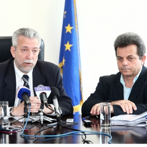 &Epsilon;&Pi;&Iota;&Tau;&Epsilon;&Lambda;&Omicron;&Upsilon;&Sigma; &Kappa;&Alpha;&Tau;&Iota; &Phi;&Alpha;&Iota;&Nu;&Epsilon;&Tau;&Alpha;&Iota; &Nu;&Alpha; &Kappa;&Iota;&Nu;&Epsilon;&Iota;&Tau;&Alpha;&Iota; &Sigma;&Tau;&Omicron; &Mu;&Alpha;&Rho;&Omicron;&Upsilon;&Sigma;&Iota; (&Alpha;&Rho;&Gamma;&Eta;&Sigma;&Alpha;&Nu; &Omicron;&Mu;&Omega;&Sigma; &Pi;&Omicron;&Lambda;&Upsilon; &Kappa;&Alpha;&Iota; &Delta;&Epsilon;&Nu; &Theta;&Alpha; &Pi;&Rho;&Omicron;&Lambda;&Alpha;&Beta;&Omicron;&Upsilon;&Nu;)