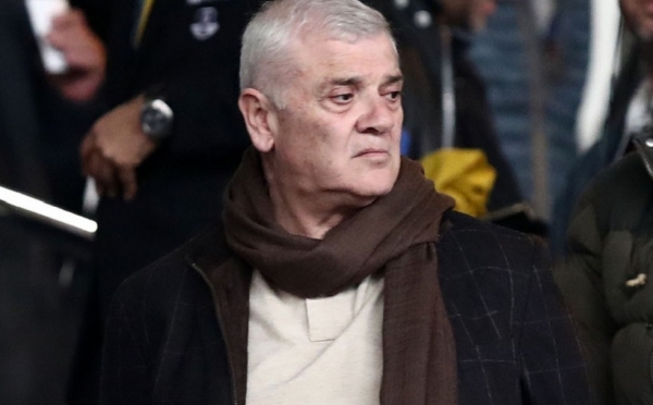 &Omicron;&Tau;&Alpha;&Nu; &Omicron; &laquo;&Delta;&Iota;&Omicron;&Iota;&Kappa;&Eta;&Tau;&Iota;&Kappa;&Omicron;&Sigma; &Eta;&Gamma;&Epsilon;&Tau;&Eta;&Sigma;&raquo; &Pi;&Alpha;&Iota;&Zeta;&Epsilon;&Iota; &Mu;&Epsilon; &Tau;&Alpha; &Tau;&Omicron;&Upsilon;&Beta;&Lambda;&Alpha;&Kappa;&Iota;&Alpha; &Nu;. 1 (&Eta; &Epsilon;&Pi;&Iota;&Sigma;&Tau;&Rho;&Omicron;&Phi;&Eta; &Tau;&Omicron;&Upsilon; &Beta;&Alpha;&Sigma;&Iota;&Kappa;&Omicron;&Upsilon; &Pi;&Rho;&Omicron;&Pi;&Omicron;&Nu;&Eta;&Tau;&Eta; &Kappa;&Alpha;&Iota; &Tau;&Eta;&Sigma; &laquo;&Rho;&Epsilon;&Zeta;&Epsilon;&Rho;&Beta;&Alpha;&Sigma;&raquo;)