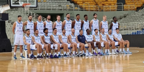 &Epsilon;&Theta;&Nu;&Iota;&Kappa;&Eta; &Epsilon;&Lambda;&Lambda;&Alpha;&Delta;&Alpha;&Sigma; &Mu;&Pi;&Alpha;&Sigma;&Kappa;&Epsilon;&Tau;: &Mu;&Iota;&Alpha; &Omicron;&Mu;&Alpha;&Delta;&Alpha; &Mu;&Pi;&Alpha;&Chi;&Alpha;&Lambda;&Omicron; (&Mu;&Iota;&Alpha; &Omicron;&Mu;&Omicron;&Sigma;&Pi;&Omicron;&Nu;&Delta;&Iota;&Alpha; &Upsilon;&Pi;&Omicron;&Chi;&Epsilon;&Iota;&Rho;&Iota;&Omicron;)